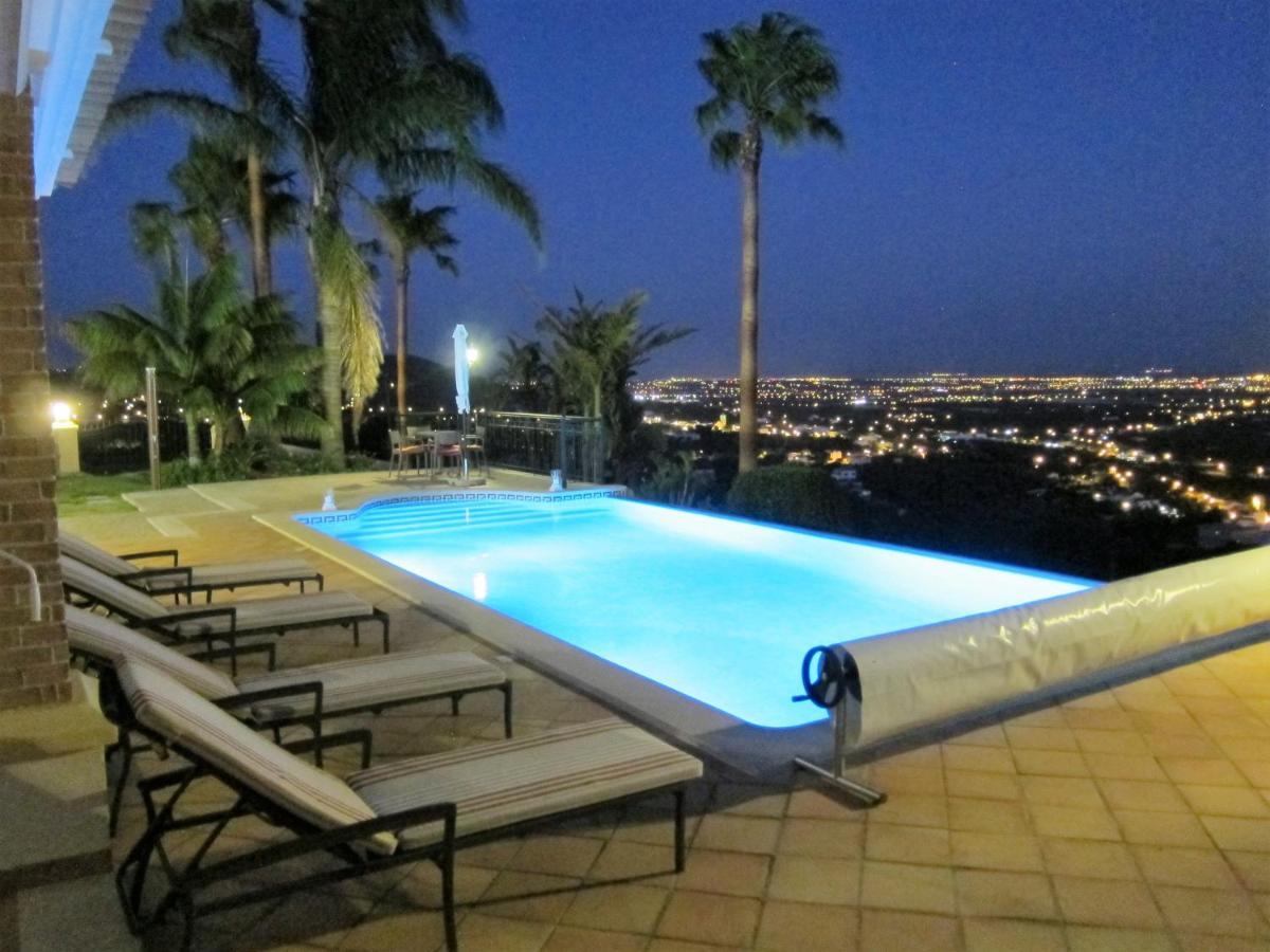 Reves D'Ocean Bed & Breakfast Santa Barbara de Nexe Exterior photo