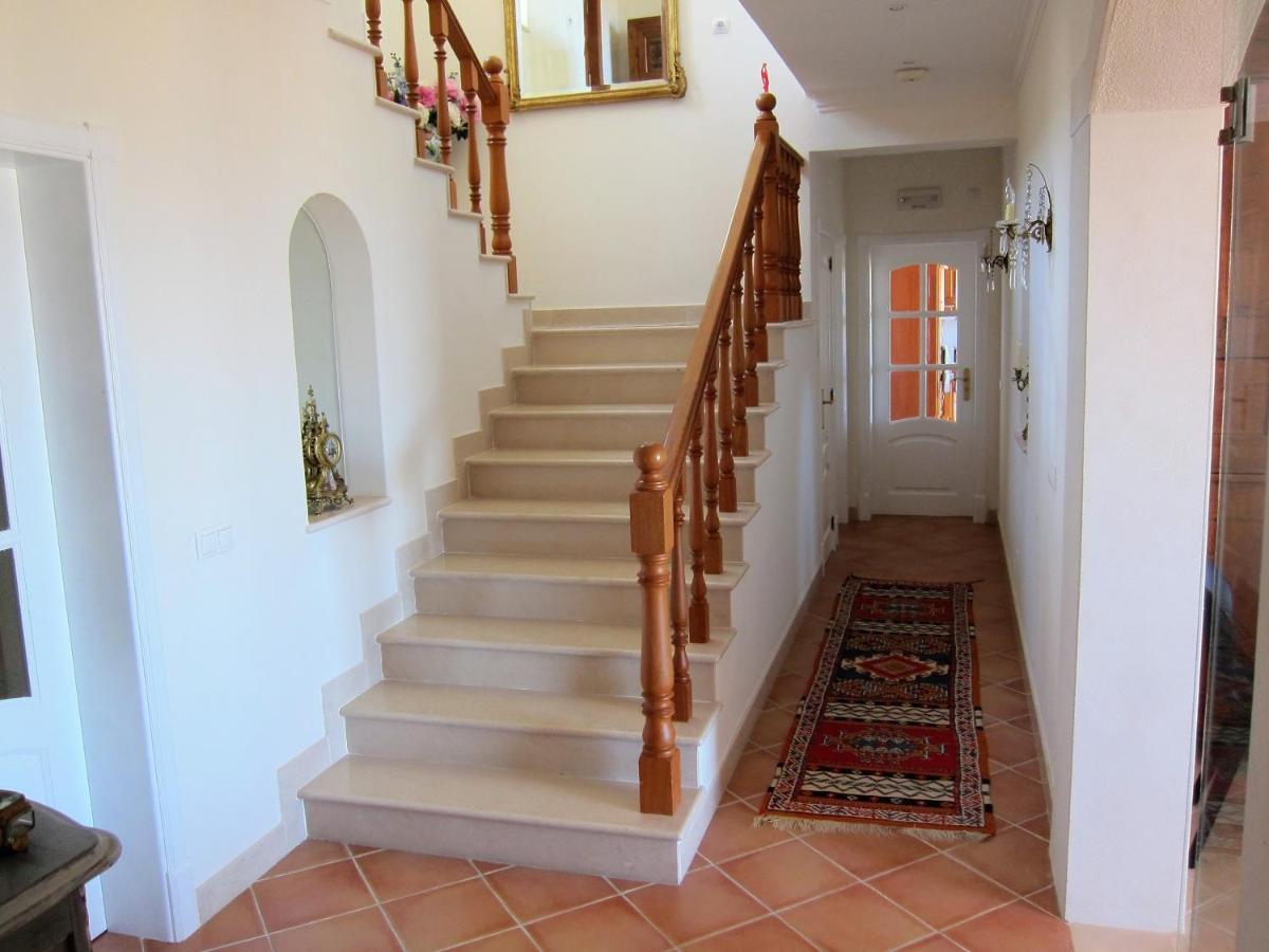 Reves D'Ocean Bed & Breakfast Santa Barbara de Nexe Exterior photo